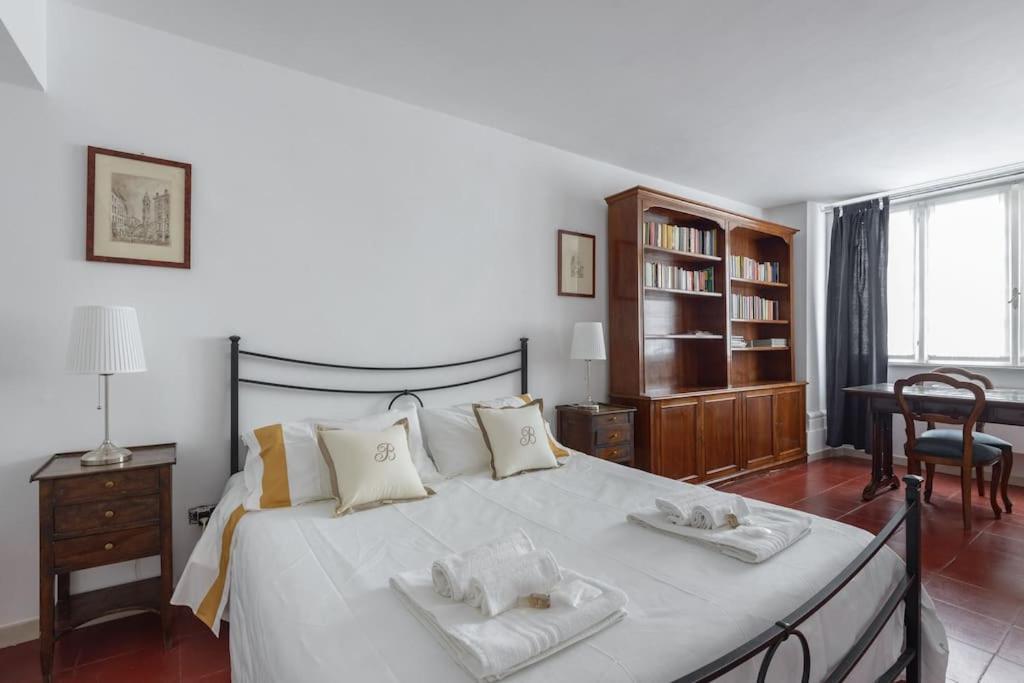 Discover The Pantheon From The Berardi Studio Flat Экстерьер фото