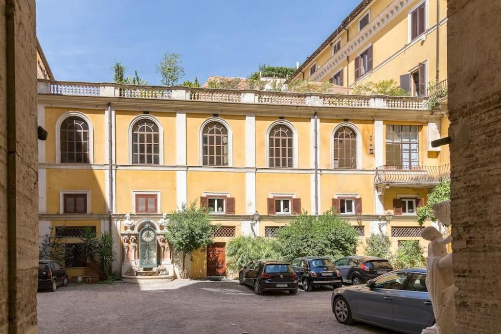 Discover The Pantheon From The Berardi Studio Flat Экстерьер фото